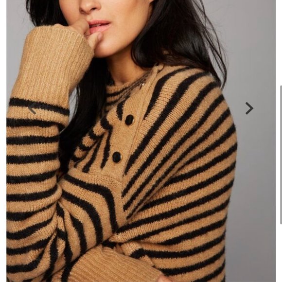Luxe Essentials Denim Tan and Black Button Shoulder Maternity Sweater NWT Small - Picture 3 of 10